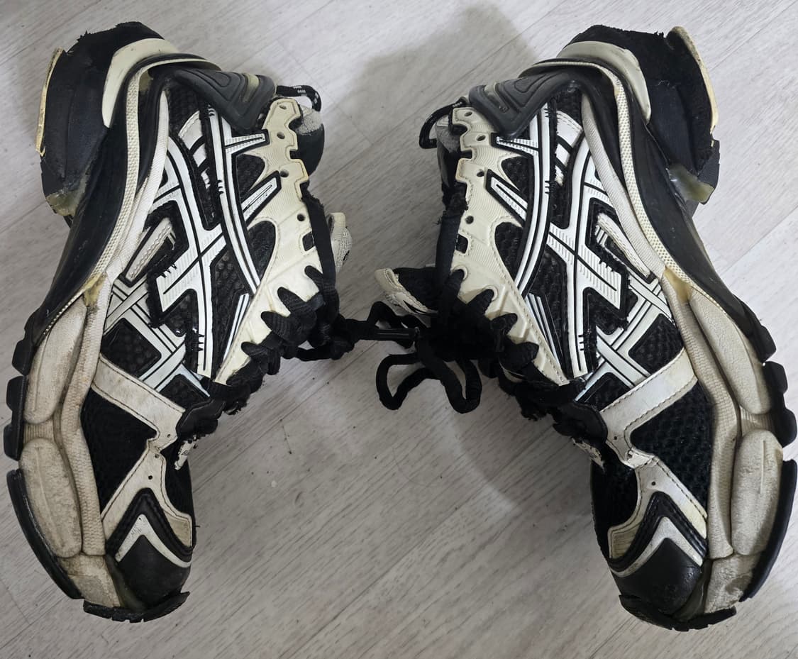 (정품) 발렌시아가 뉴러너 스니커즈 39 (명품 남자 신발 운동화) 상품이미지1