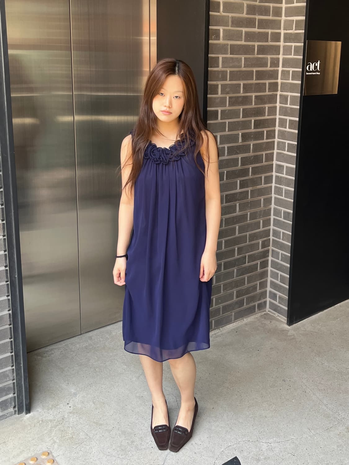 로즈 쉬폰 드레스 딥블루 상품이미지4
