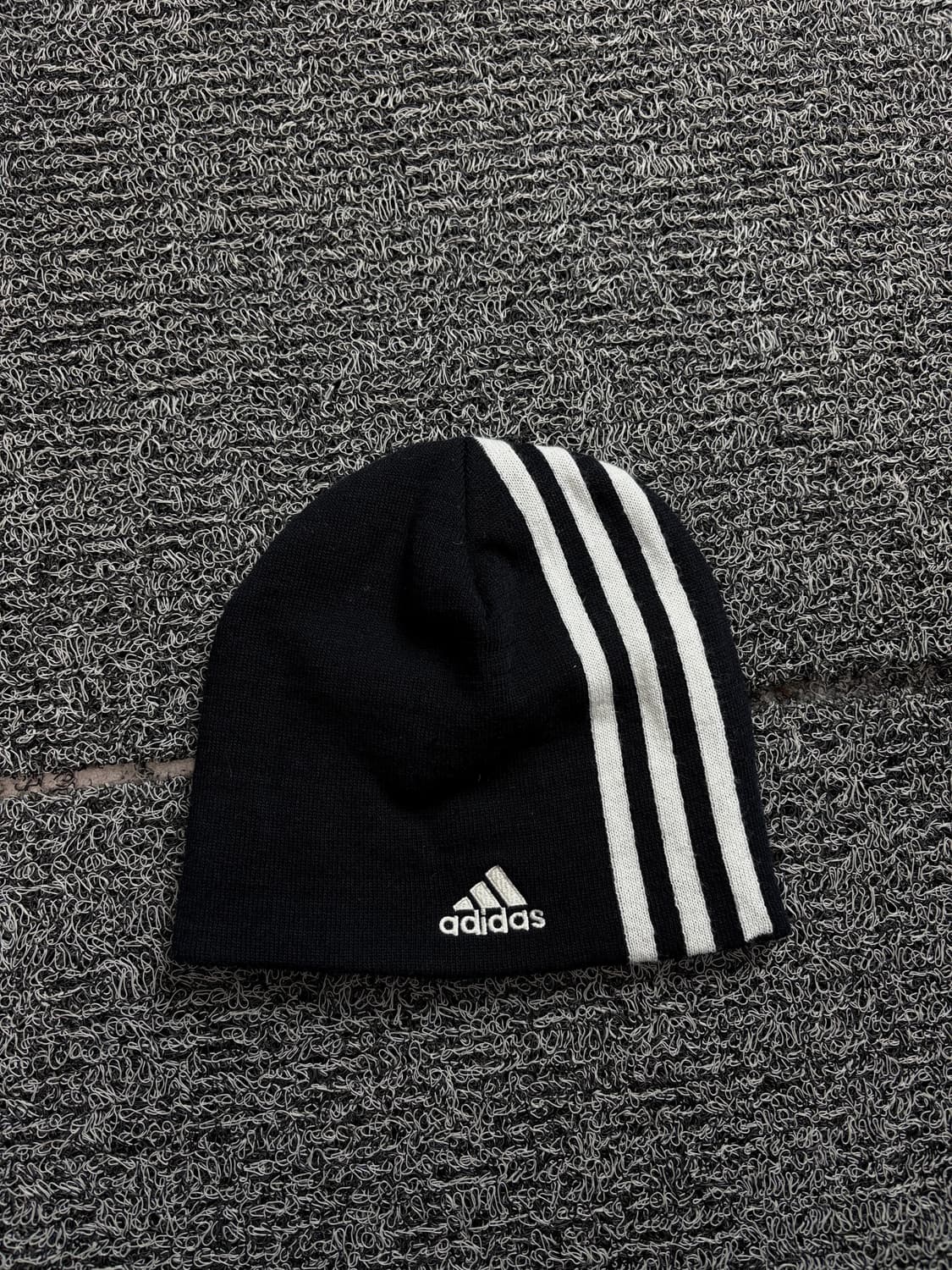 00s 아디다스 올드스쿨 트랙 숏 비니 블랙 2057 상품이미지2