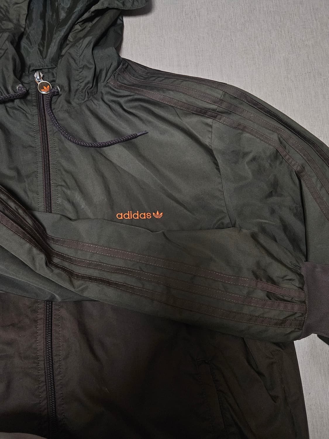 아디다스 초코나무숲 후드 바람막이/그린 브라운 베켄바우어 상품이미지6