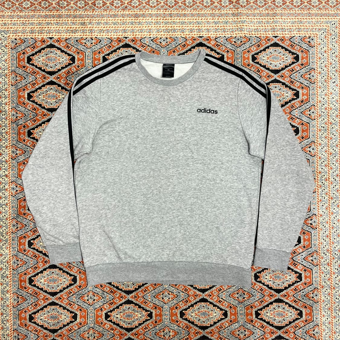 아디다스 스펠로고 그레이 맨투맨 남성2XL 상품이미지1
