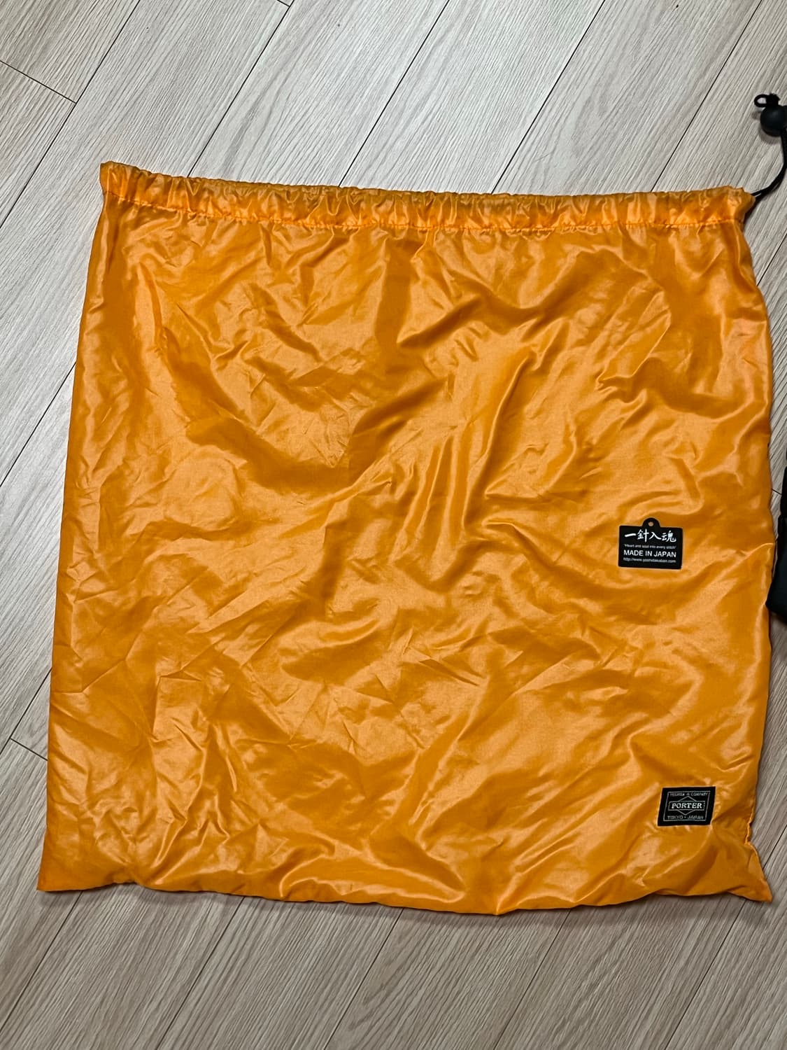 포터 헬멧 토트백 스몰 판매합니다 상품이미지2