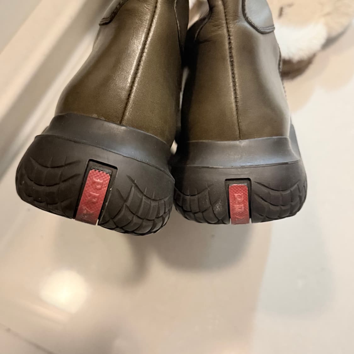 프라다 비브람 카키 부츠 36 상품이미지5