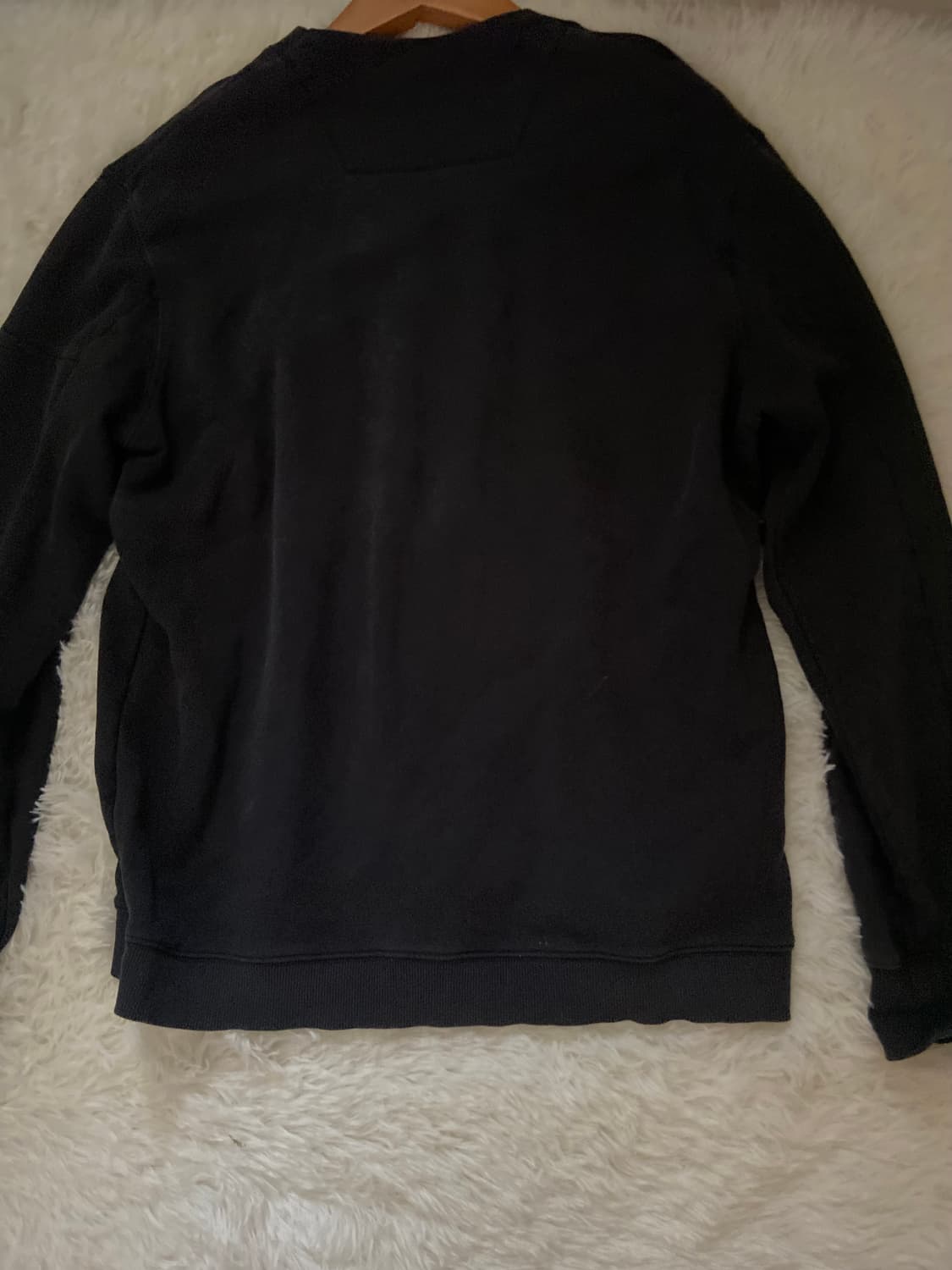 Cp컴퍼니 맨투맨 블랙 상품이미지2