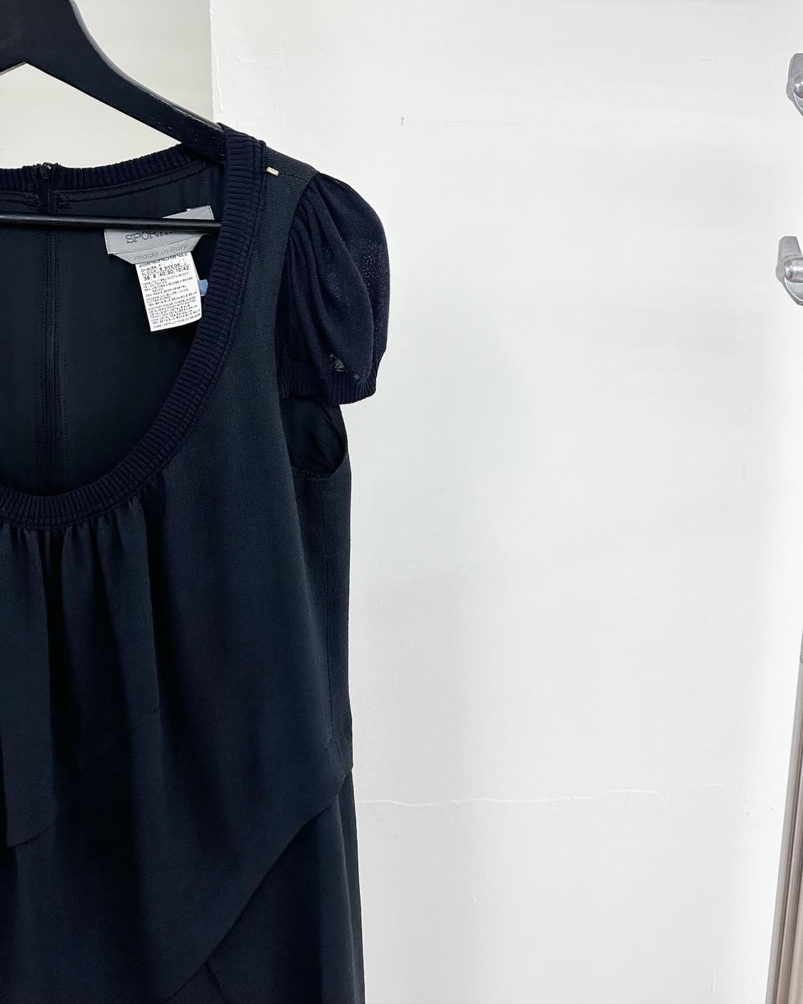 스포츠막스 블랙 핀턱 비스코스 하프 원피스  상품이미지4