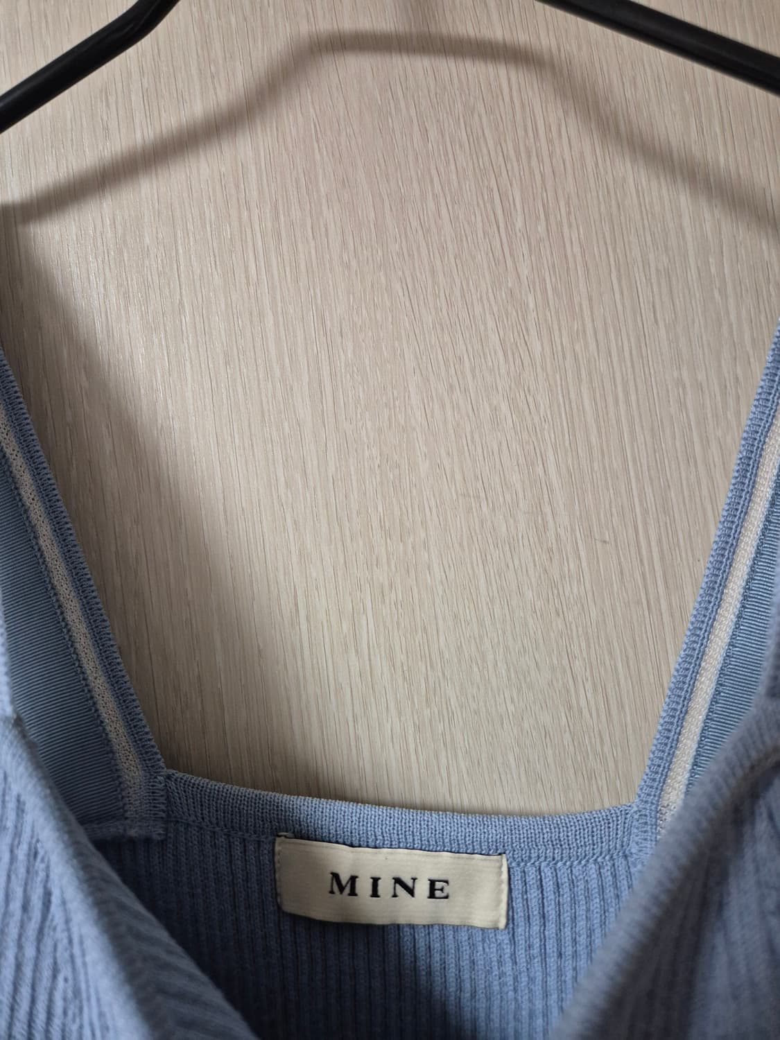 (22년) 마인 mine  슬리브리스 니트 탑 한섬  상품이미지4