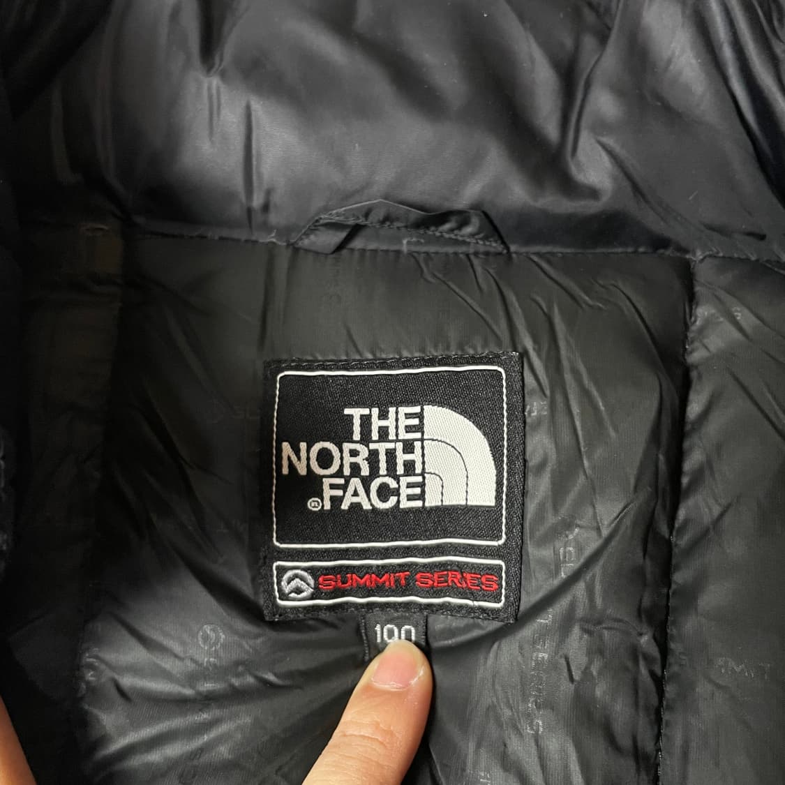 노스페이스 블랙 구스다운 패딩 100 상품이미지4