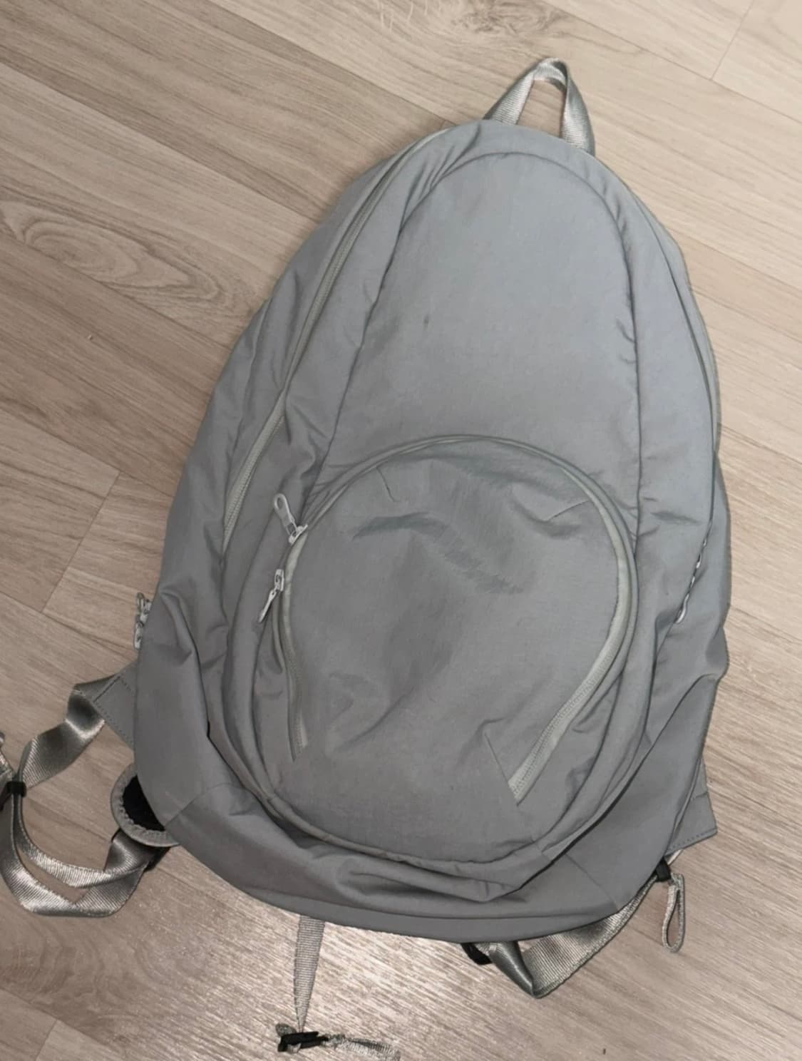 Usage 유세지 아보카도 백팩 그레이 상품이미지1