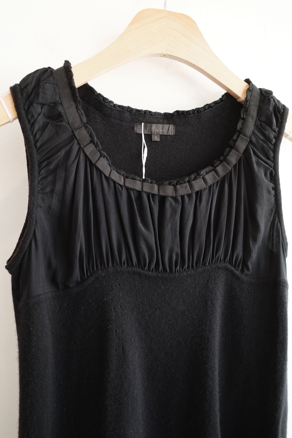 K.T 슬리브리스 니트 탑  상품이미지2