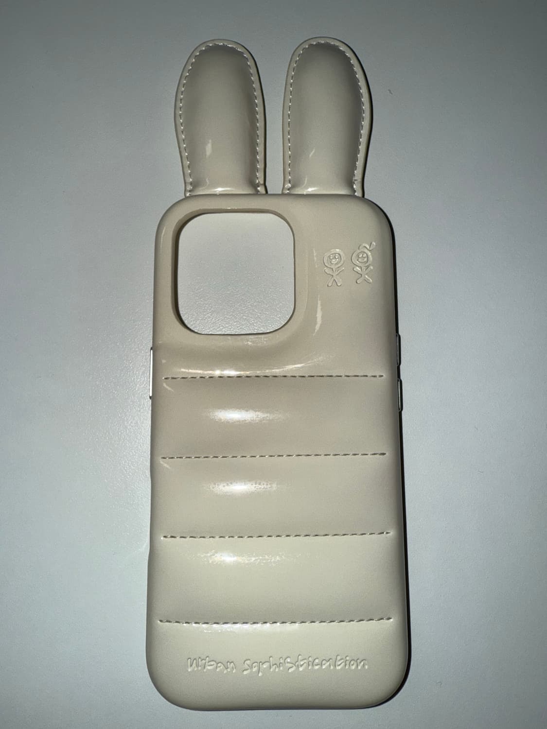 어반소피스티케이션 16프로 사샤 sasha 토끼 케이스 상품이미지1