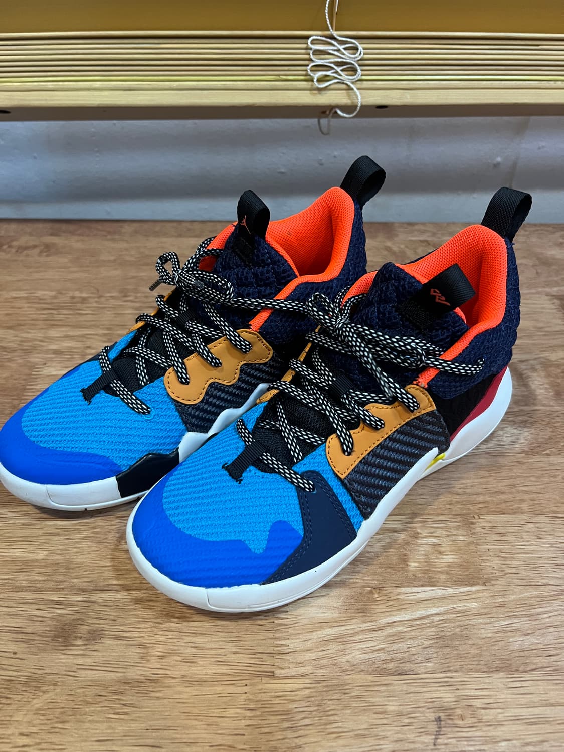 나이키조던 키즈 멀티컬러 농구화 스니커즈 상품이미지2