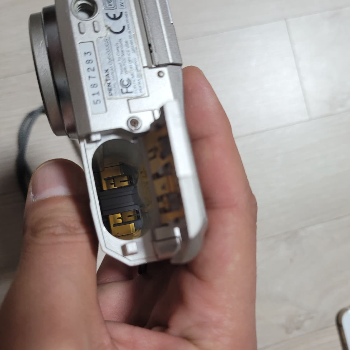 펜탁스 Optio 330GS 디지털카메라 + 64MB cf메모리 상품이미지10