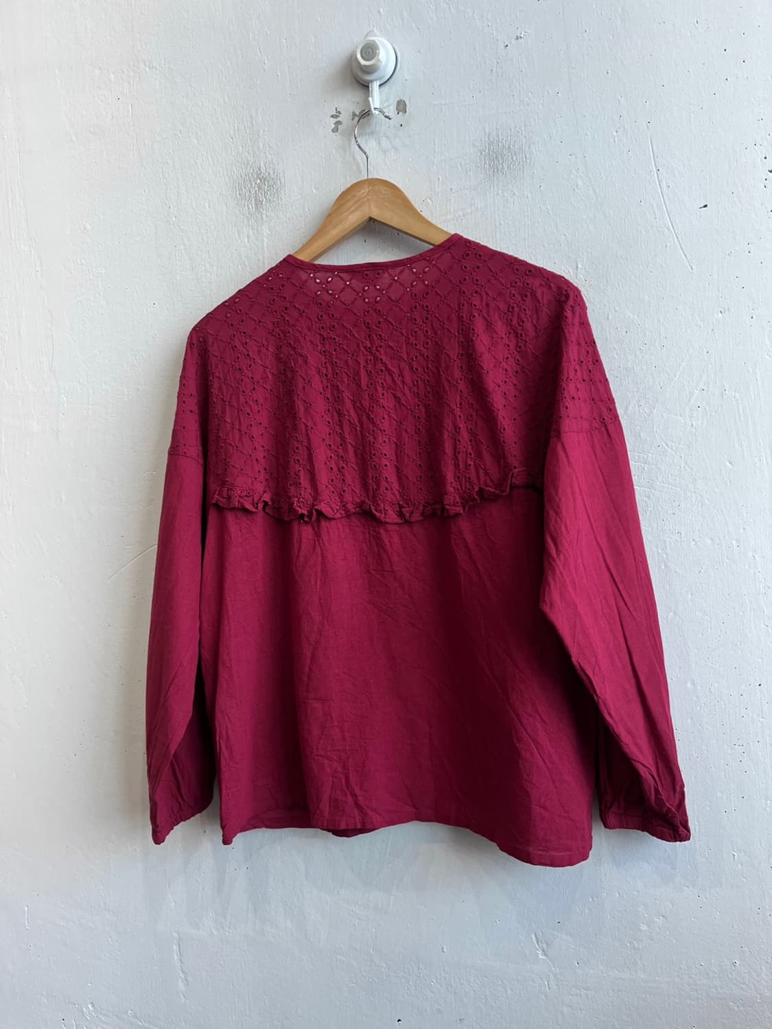 SM2 린넨 블렌디드 크로쉐 블라우스 상품이미지4