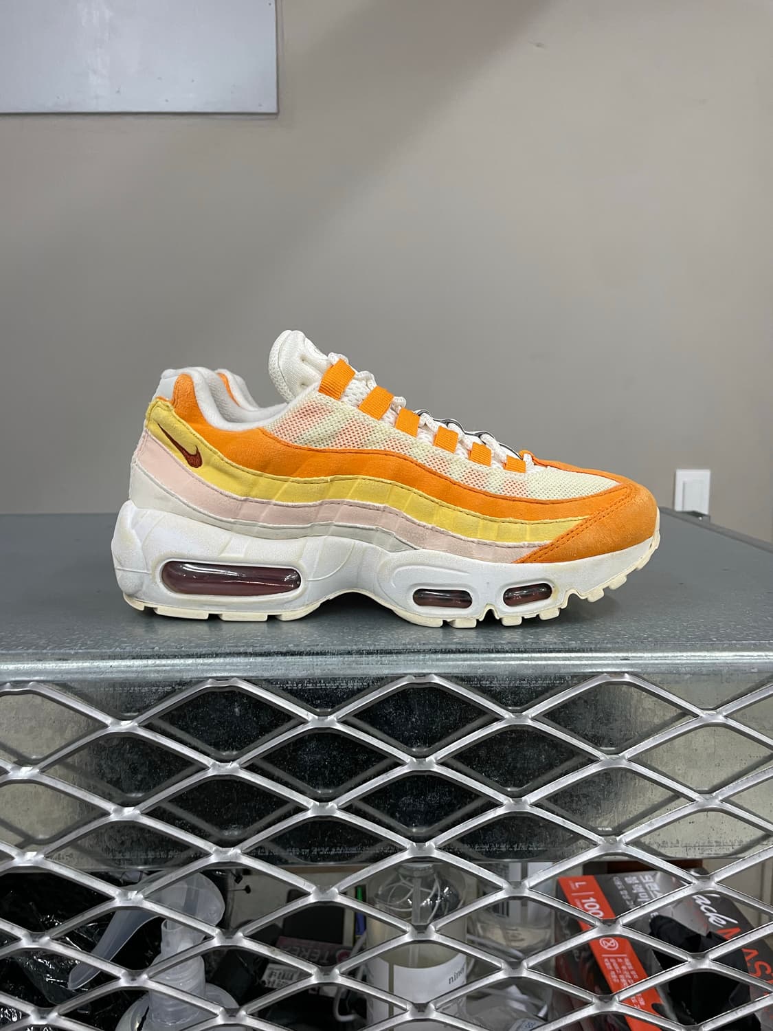 나이키 에어맥스 95 포워드 오렌지 245 상품이미지4