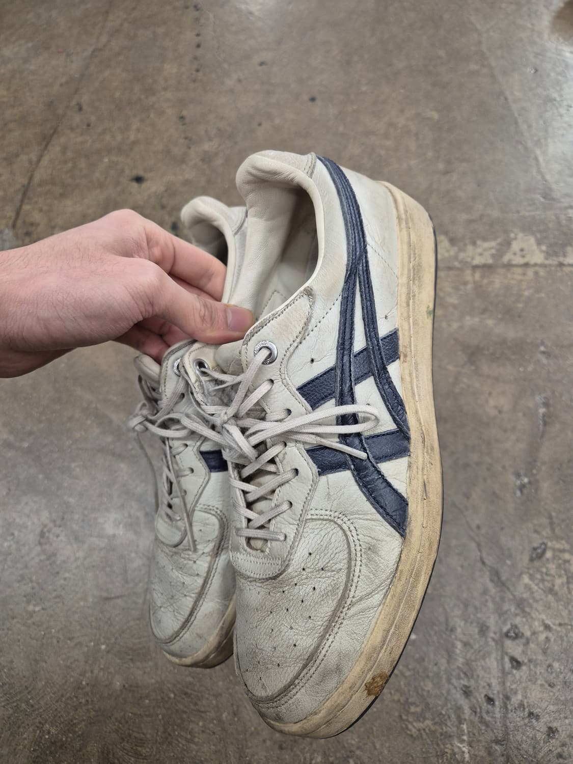 오니츠카타이거 빈티지 스니커즈 240 상품이미지3