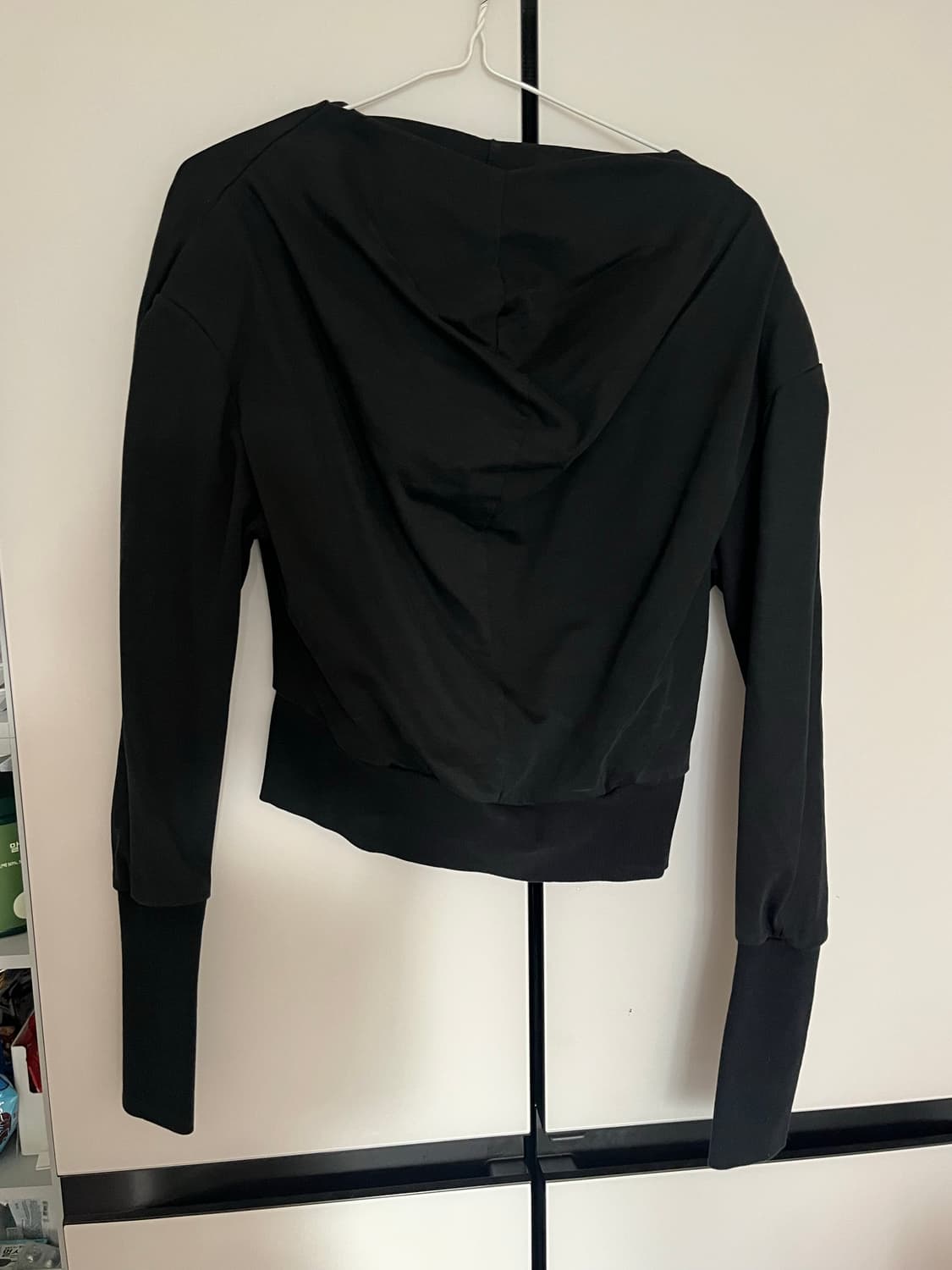 메종마레 카울 넥 코튼 탑 블랙 34 상품이미지2