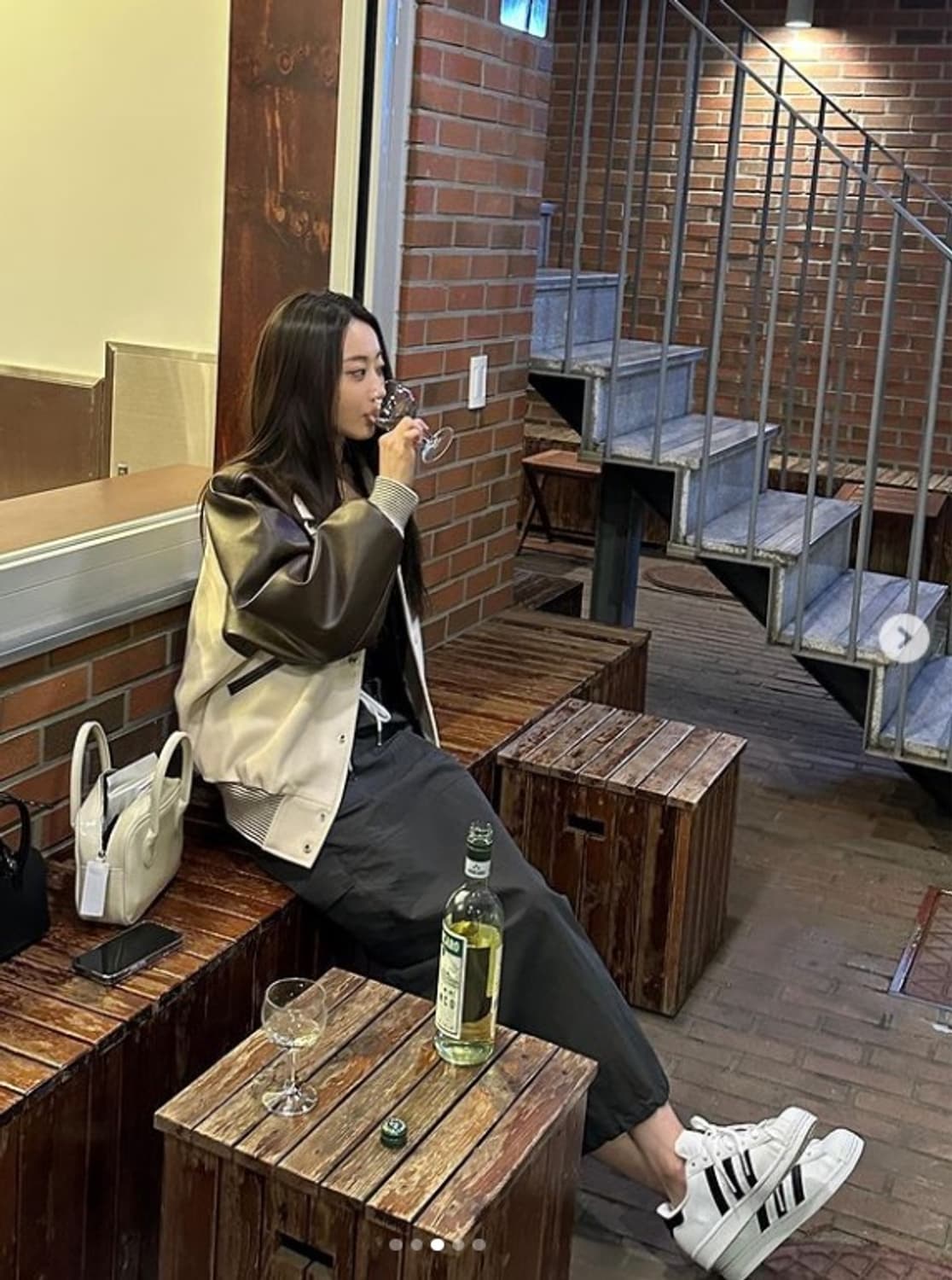 레스트앤레크레이션 RR 로고 울 봄버 자켓 브라운 상품이미지3