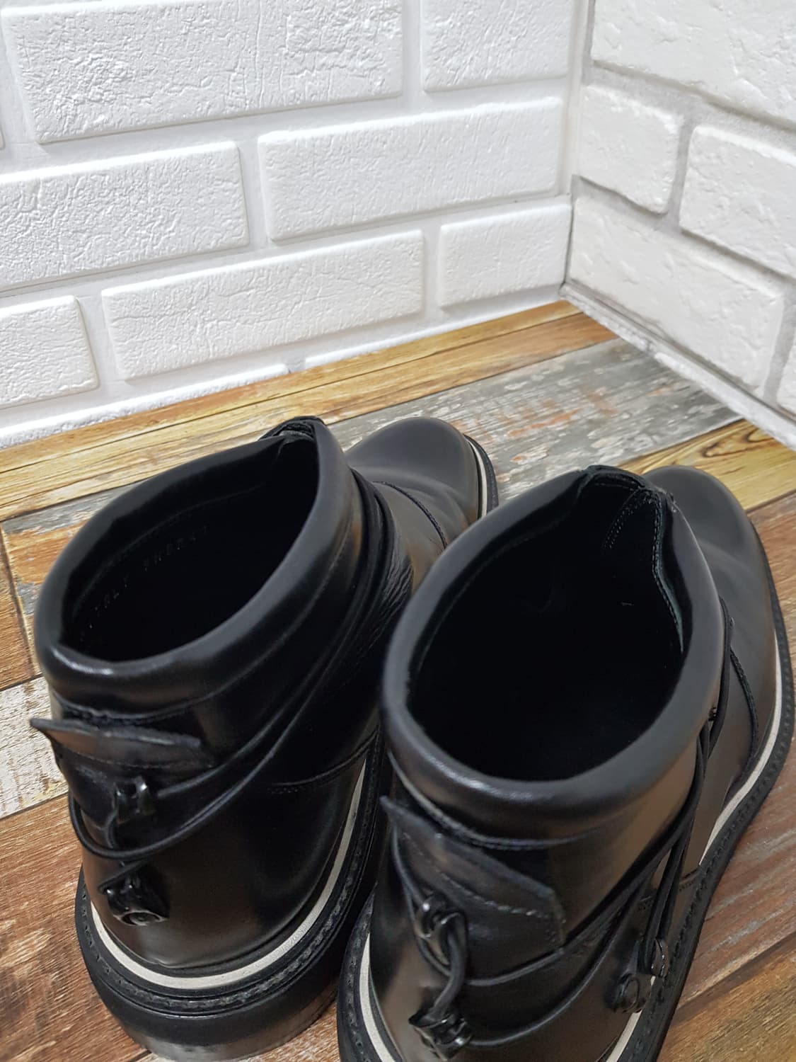 [41/정품] 09aw 디올옴므 레더 앵클부츠 블랙 상품이미지5