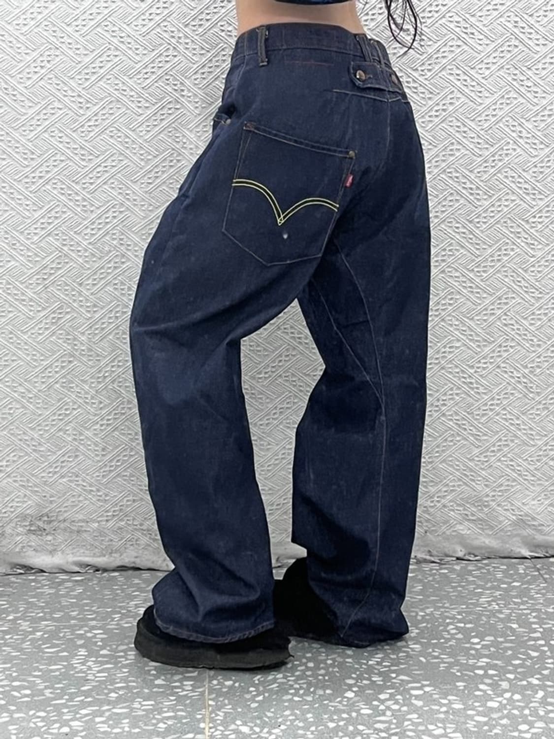 리바이스 엔지니어드진 빈티지 백버튼 데님팬츠 33인치 C07756 상품이미지1