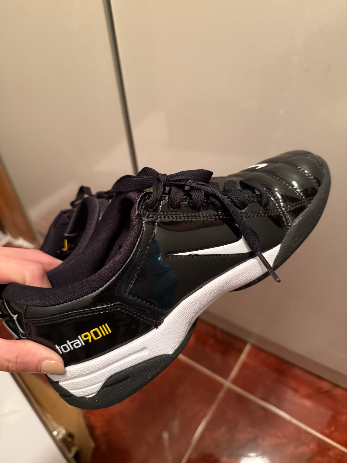 나이키 토탈 90 쿄카신발 240(US 6) 상품이미지3