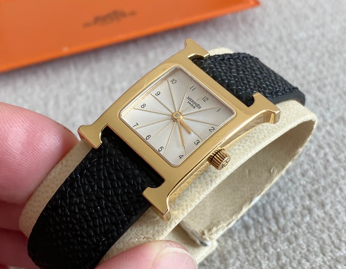 에르메스 H아워 1.201 금장 여성용 쿼츠 PM 스몰 사이즈 상품이미지5