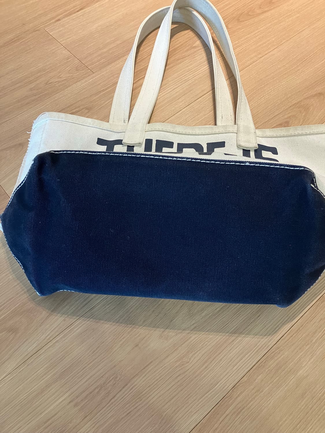 컬렉트피시스 토트백 상품이미지3