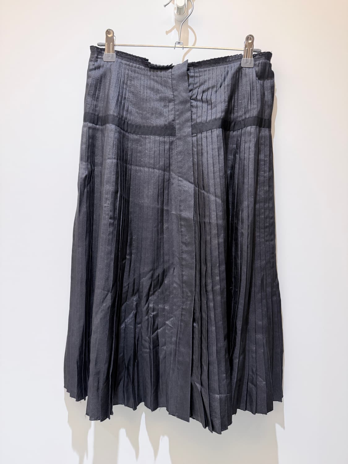 PRADA 빈티지 미디 플리츠 스커트  상품이미지2