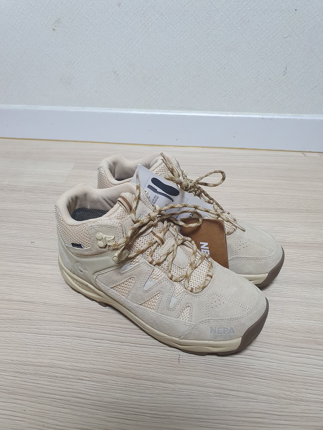 네파 칸타레 등산화 260 상품이미지2