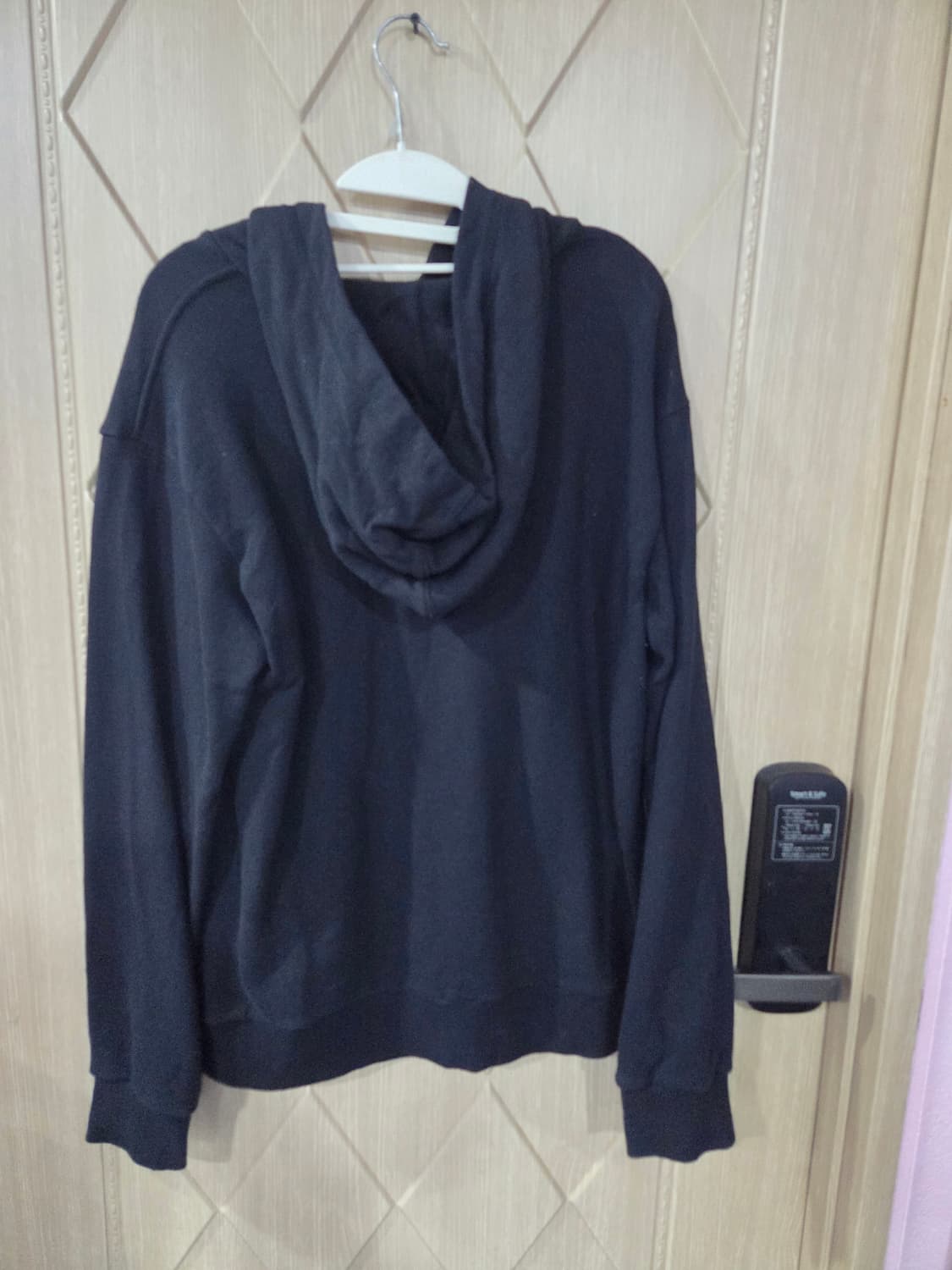 남성블랙후드티 상품이미지2