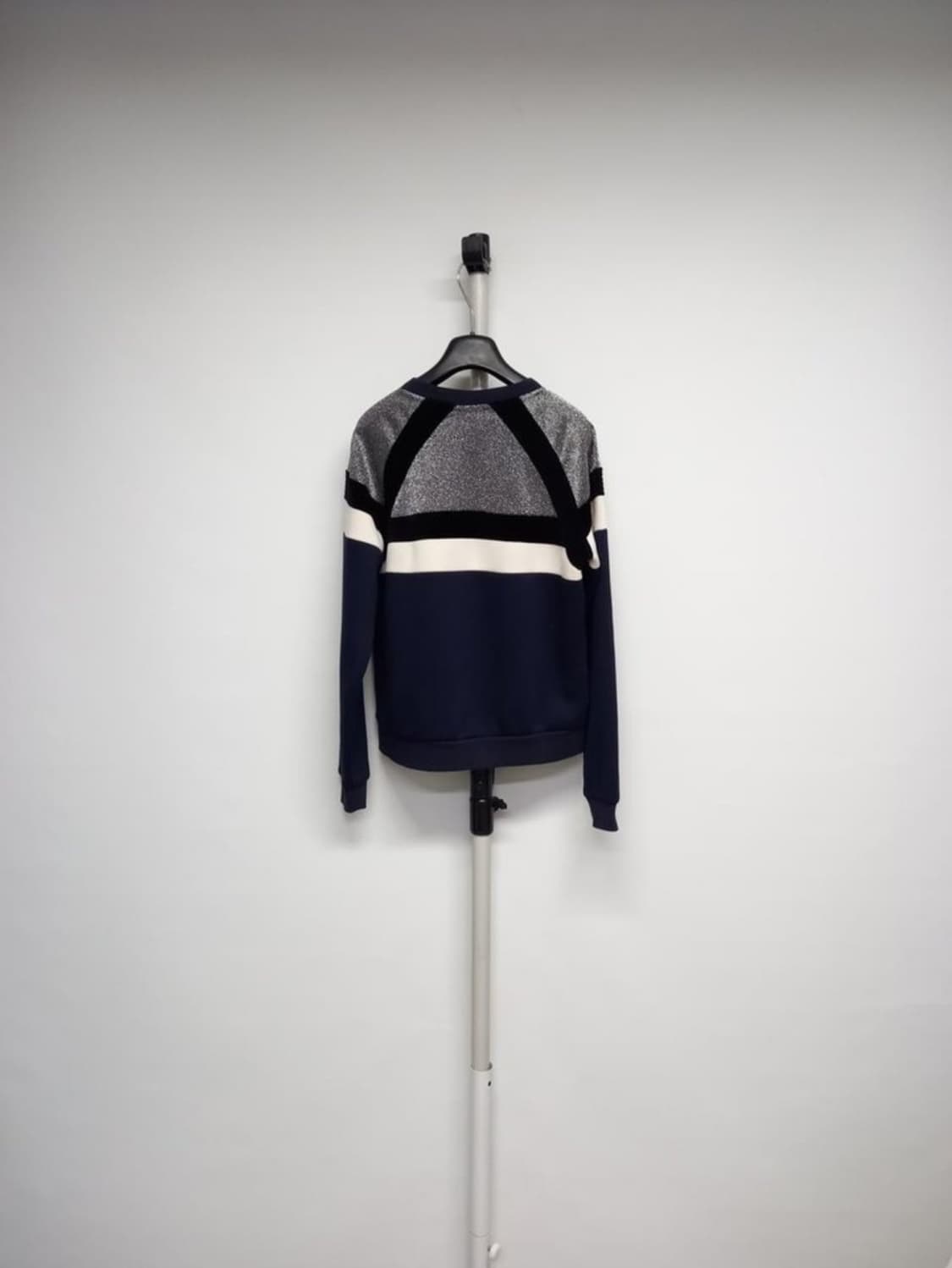 산드로 추동 네오프렌 맨투맨 55.44 상품이미지3