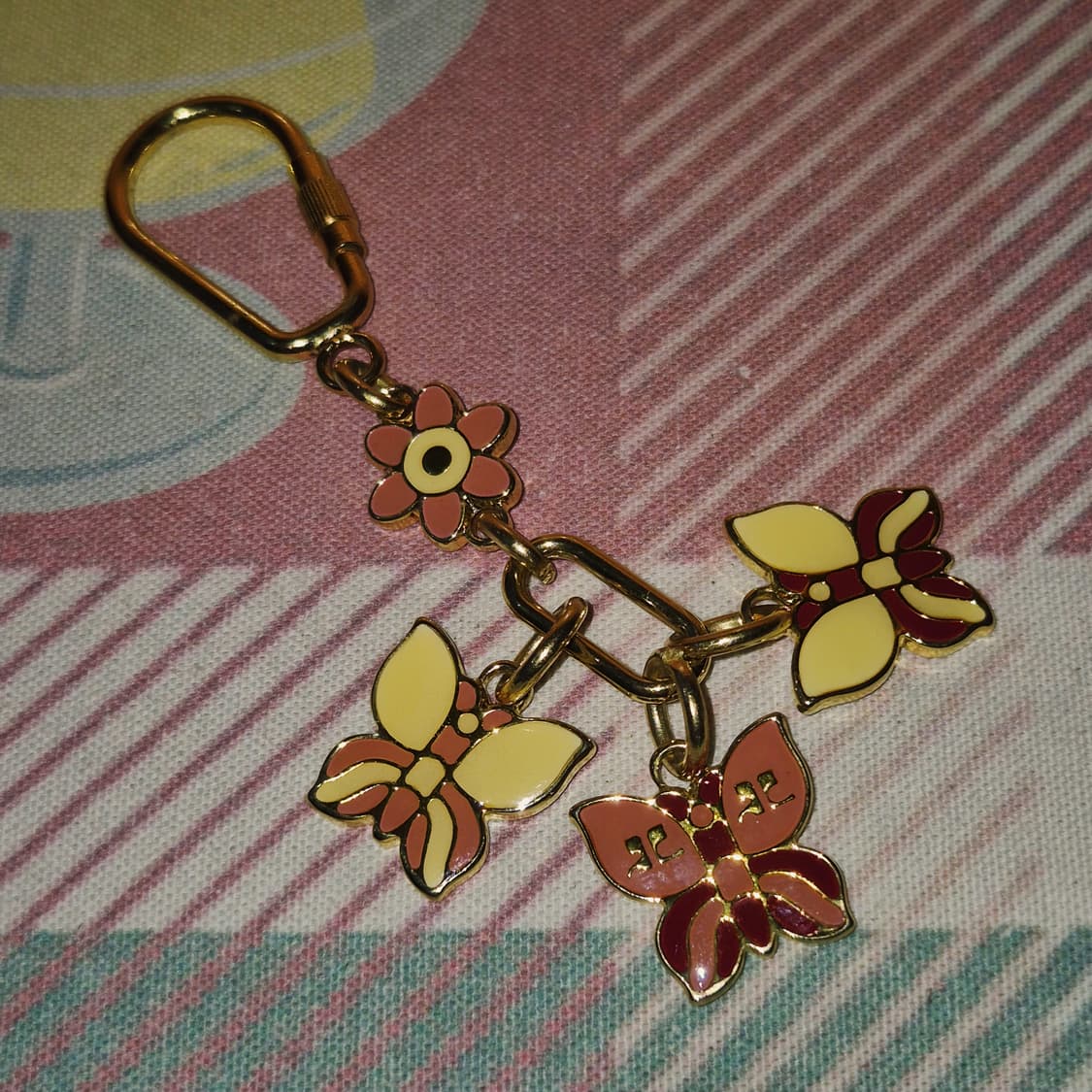 90s 꾸레쥬 에나멜 꽃잎&나비 레이어드 키링 상품이미지6