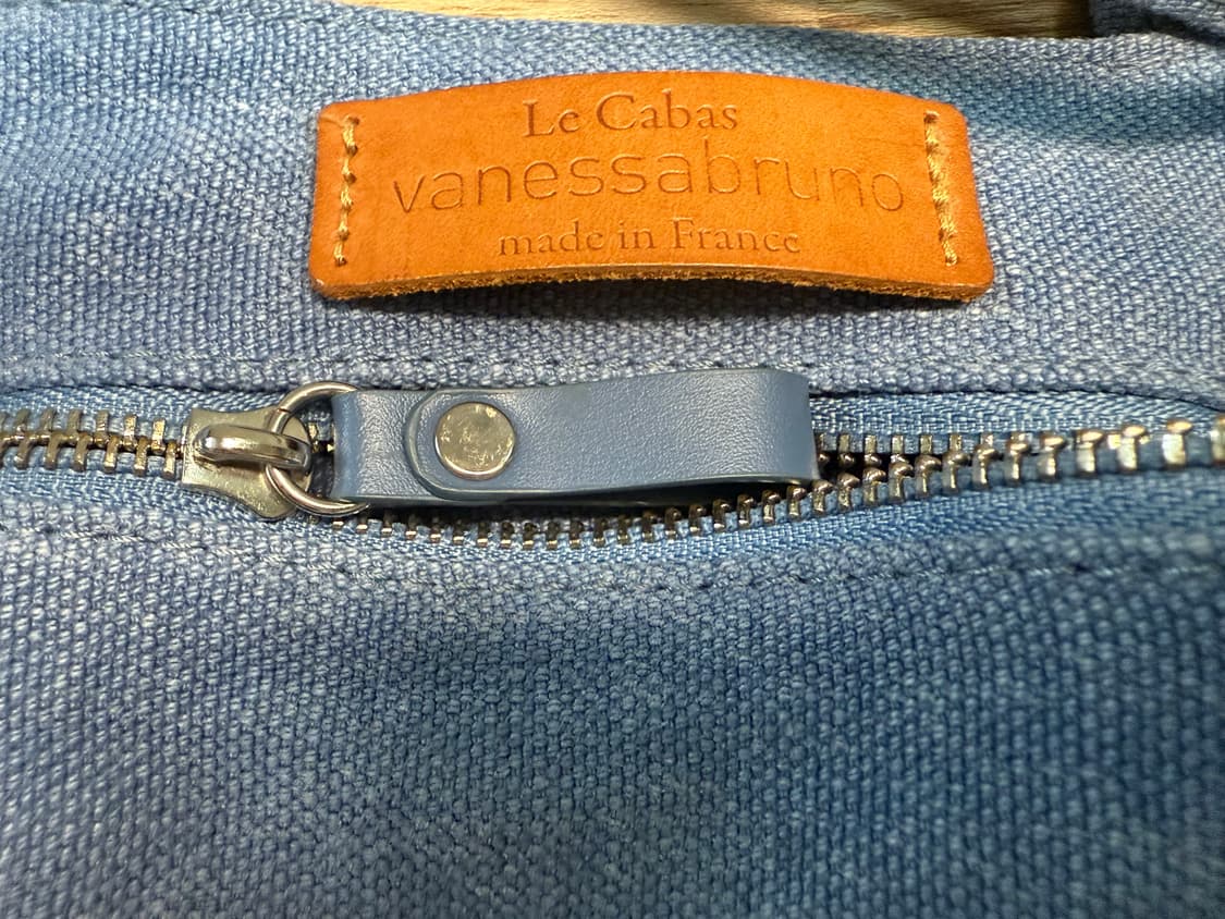 바네사브루노 린넨 페일블루 스팽글 쁘띠 카바스백 S 상품이미지3