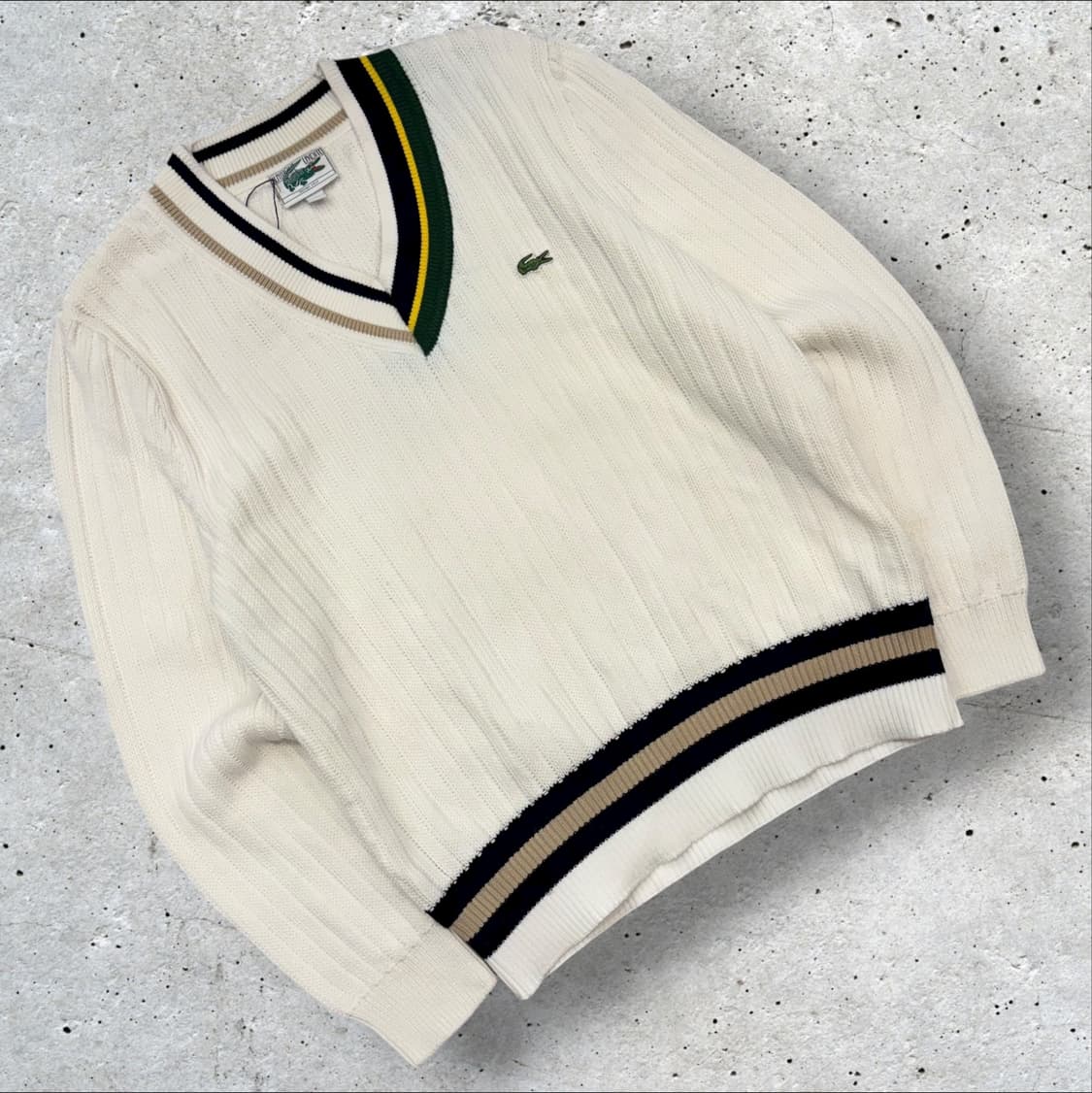 [L] Lacoste 라코스테 V넥 니트 아이보리 화이트 B338 상품이미지1