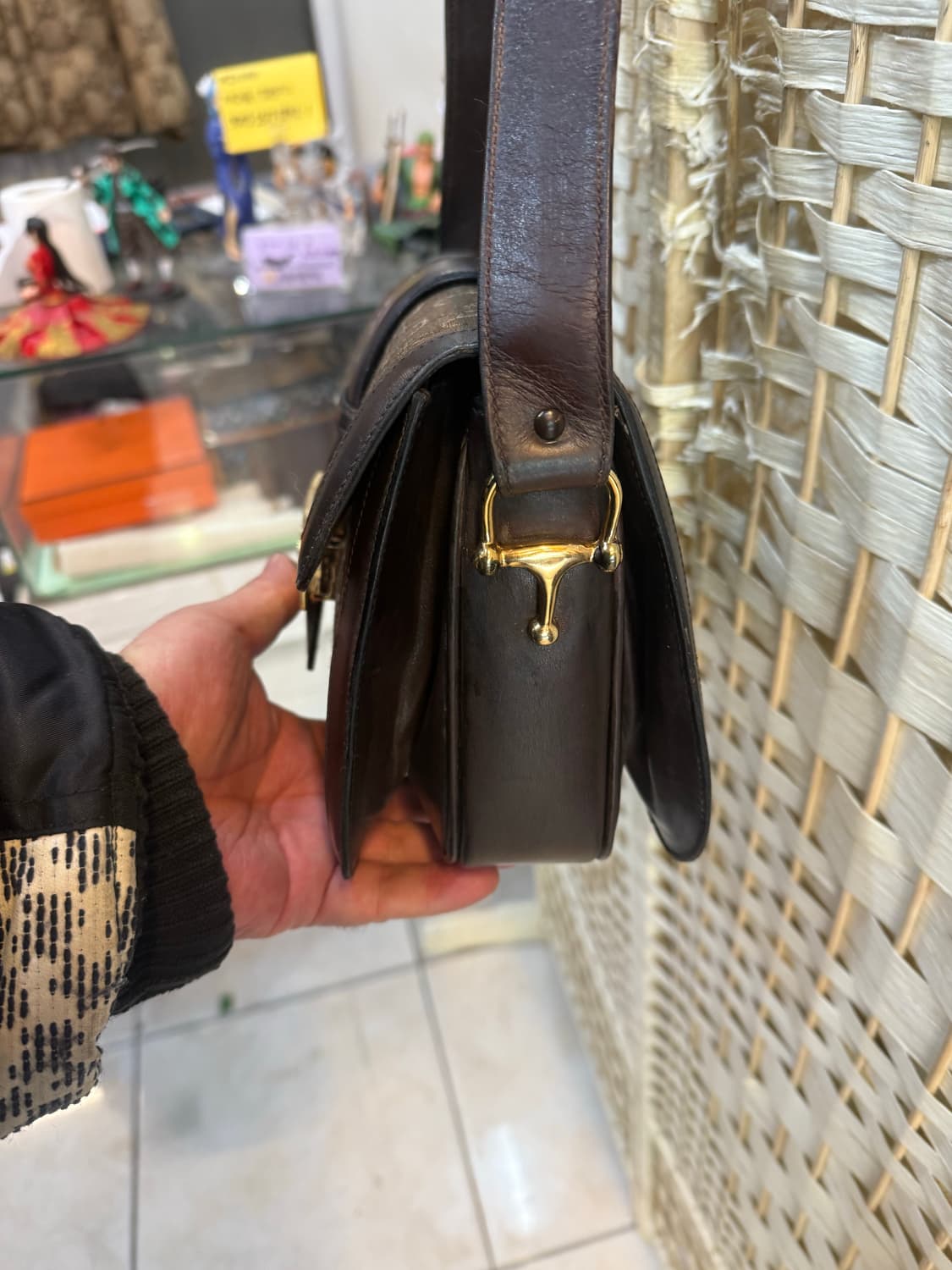 정품 셀린느 캔버스 크레시 숄더백 팝니다 상품이미지3