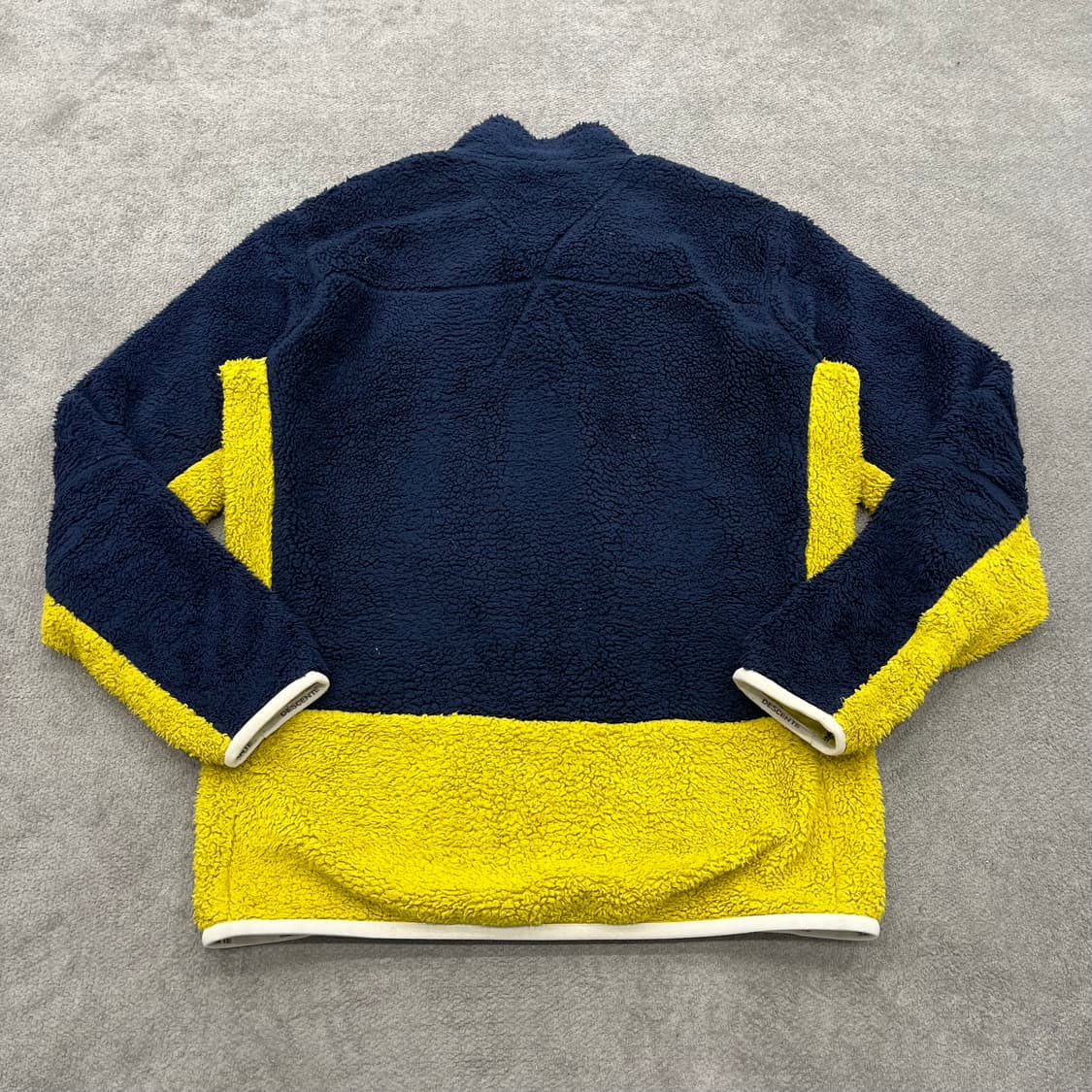 100 데상트 플리스 자켓 상품이미지4