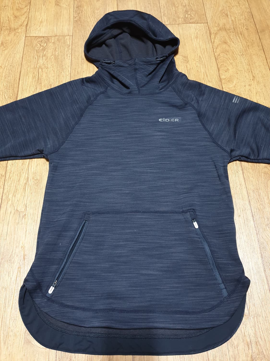 1064 아이더 후드티 90 사이즈입니다 상품이미지1