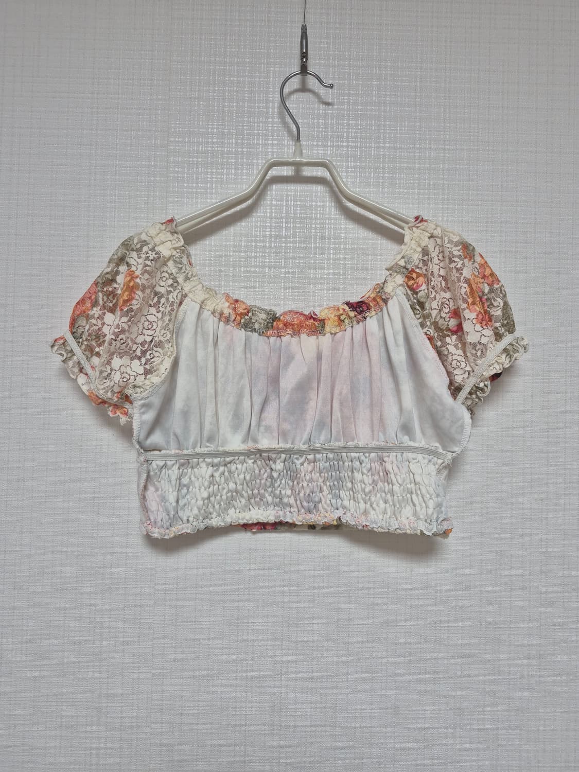 리즈리사 샘플 오렌지플로럴 크롭탑 상품이미지5