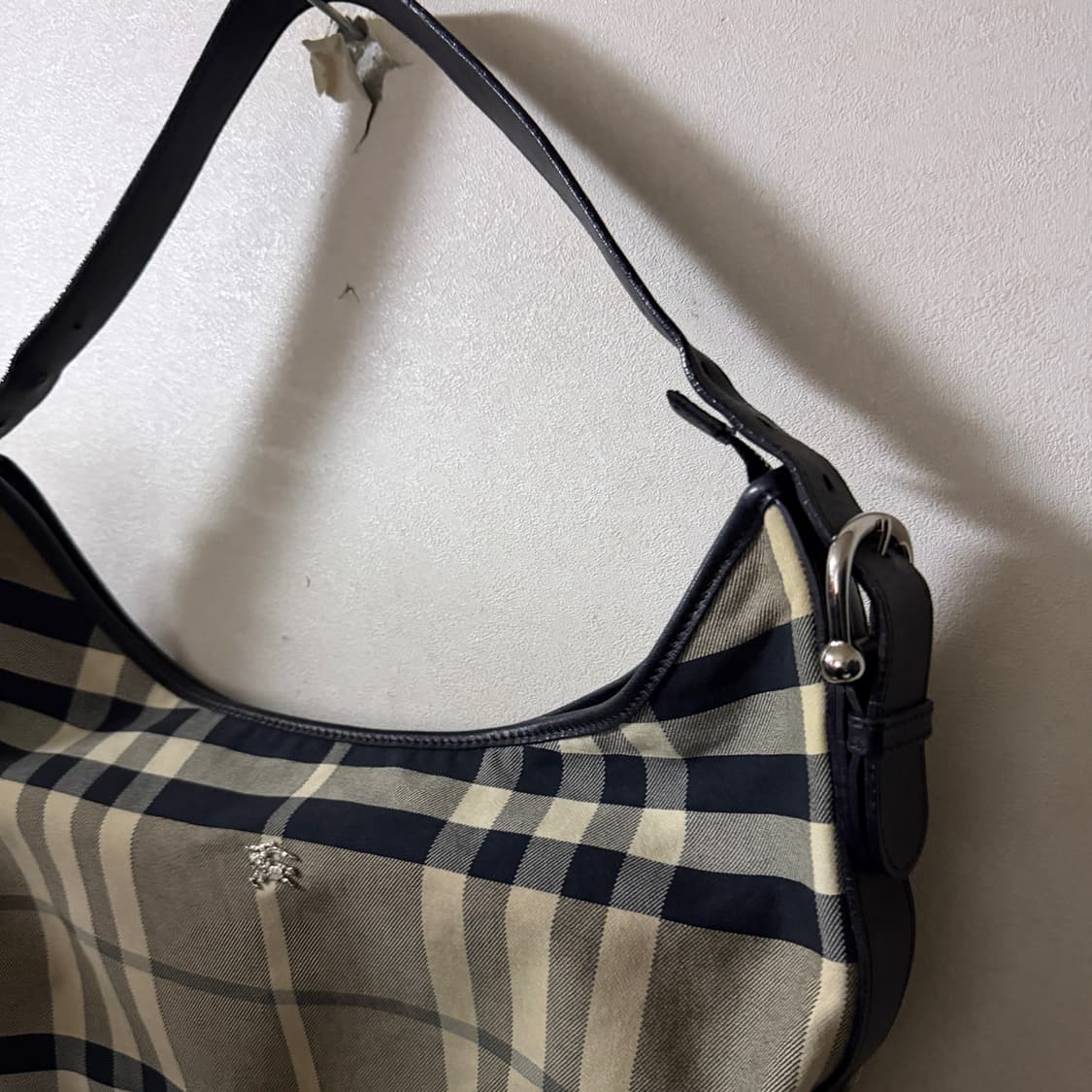 버버리 노바체크 호보&숄더백 상품이미지6