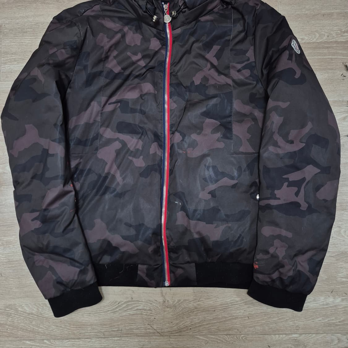 몽클레어 밀리터리 카모플라쥬 후드 패딩 점퍼 2XL(110) 상품이미지3
