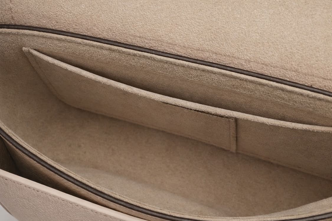 [A급] 루이비통 락미 텐더 판매합니다!!! 상품이미지3