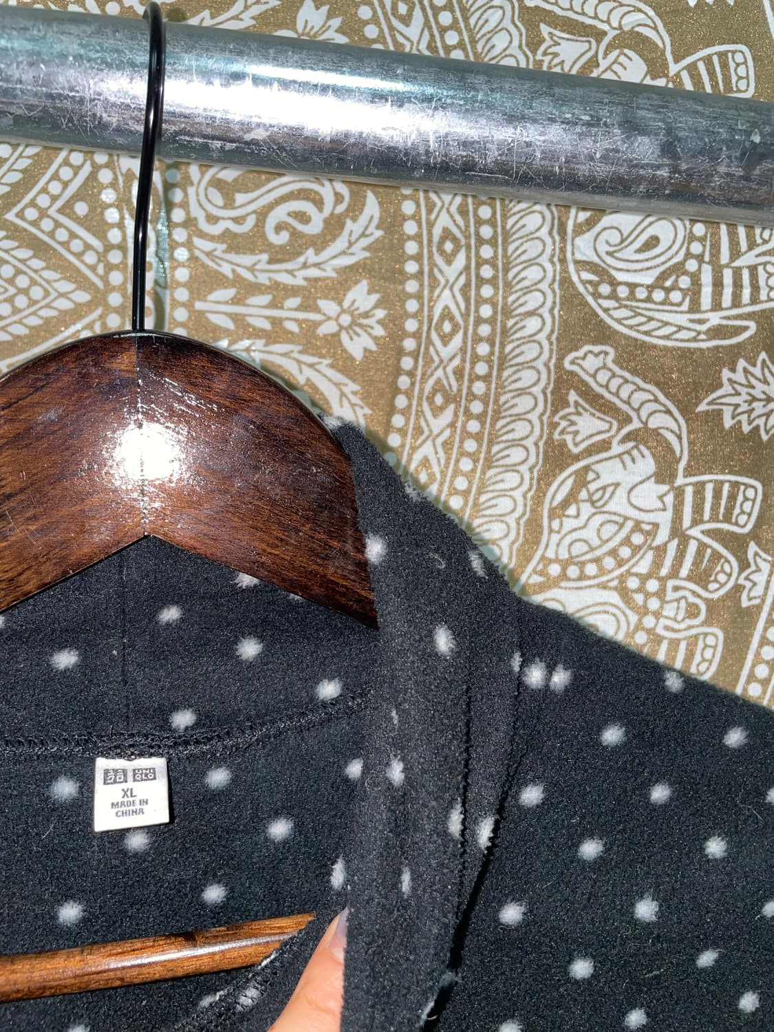 유니클로 여성 후리스 도트 목폴라 긴팔 티  상품이미지3