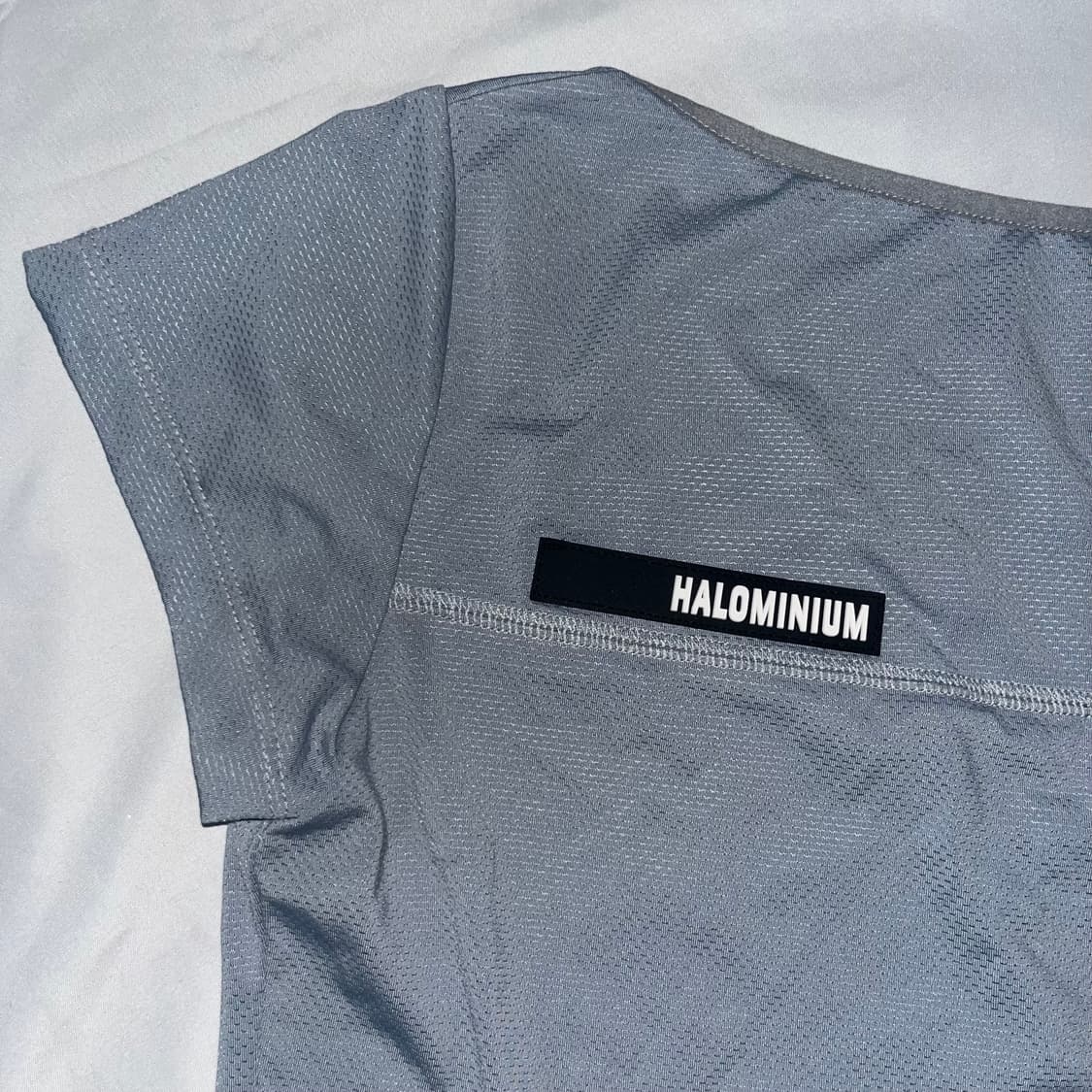 halominum sporty grey top 상품이미지3