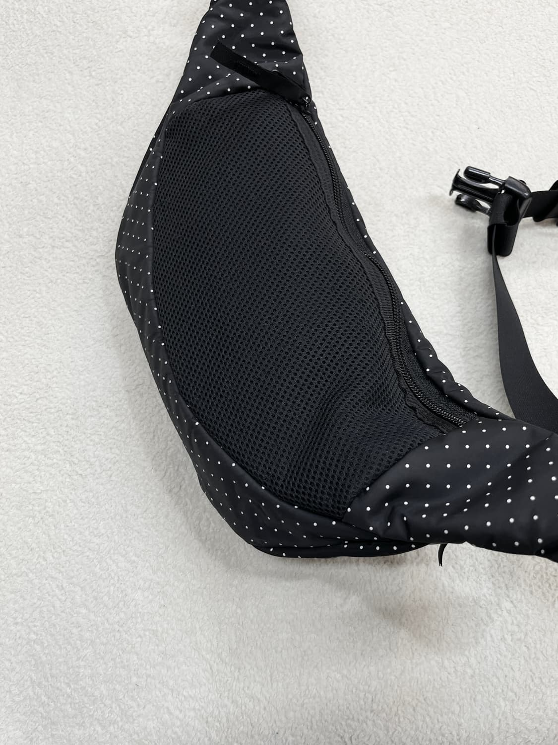 Porter 포터 도트 웨이스트백 블랙 상품이미지6