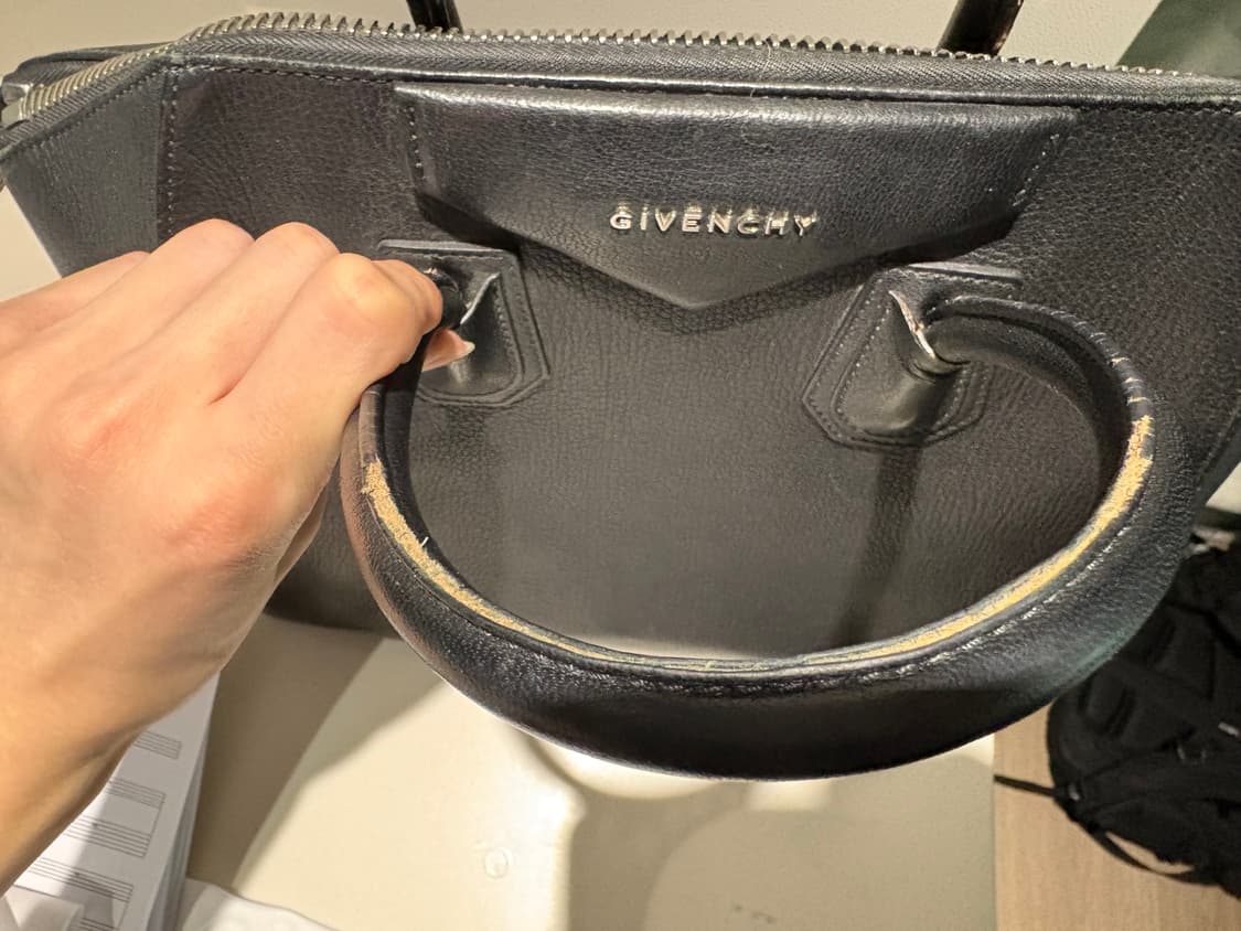 지방시 안티고나 미디엄 블랙 토트백 2way 상품이미지4