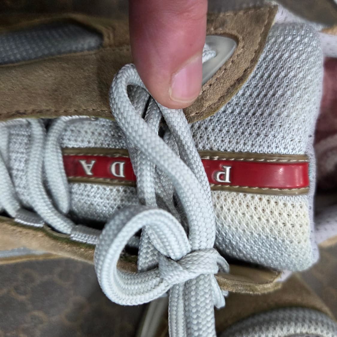 프라다 아메리카컵 스웨이드 스니커즈 상품이미지3