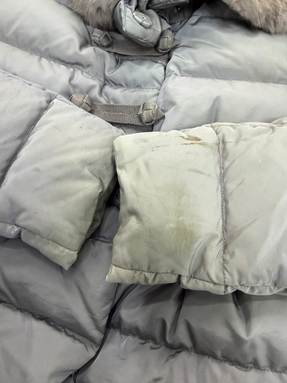 정품) 몽클레어 여성 퍼 트리밍 패딩 1 상품이미지6