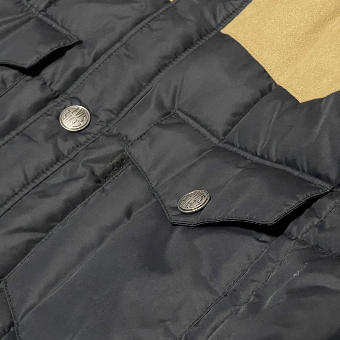 리바이스 블랙탭 웨스턴 셔츠 패딩 상품이미지5