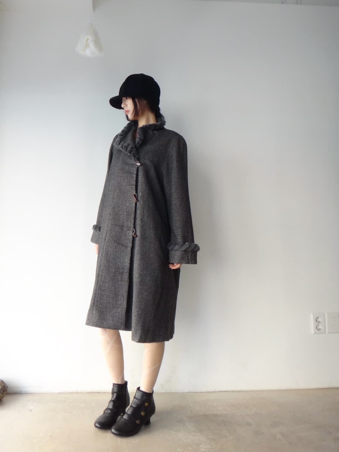 Round fur trimming coat / grey 상품이미지4