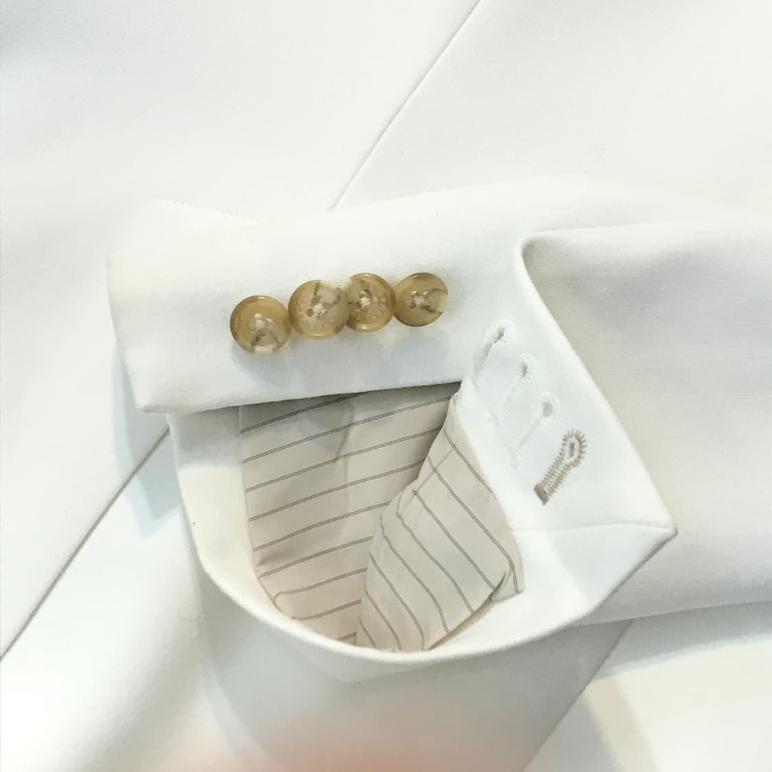 아르마니 익스체인지 화이트 원버튼 블레이저 자켓 여성 44 55 사이즈 상품이미지8