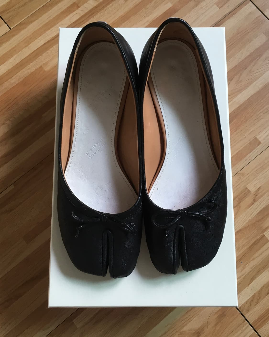 마르지엘라 타비 발레리나 펌프스 365 상품이미지3